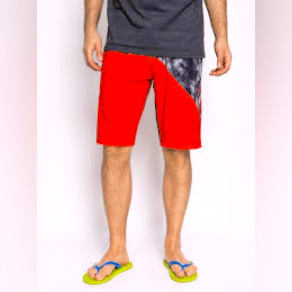 Volcom Size 28 Small Mod-Tech Red Black 10” Liber… - image 3